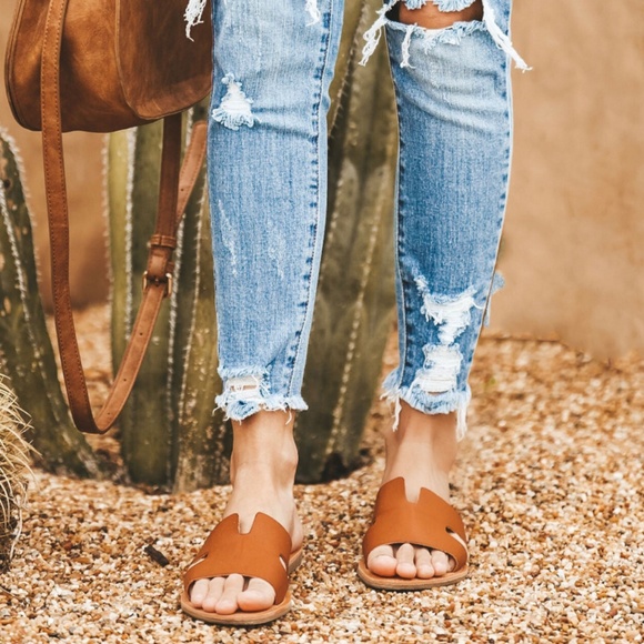 NEW Tan Flats - Picture 3 of 3